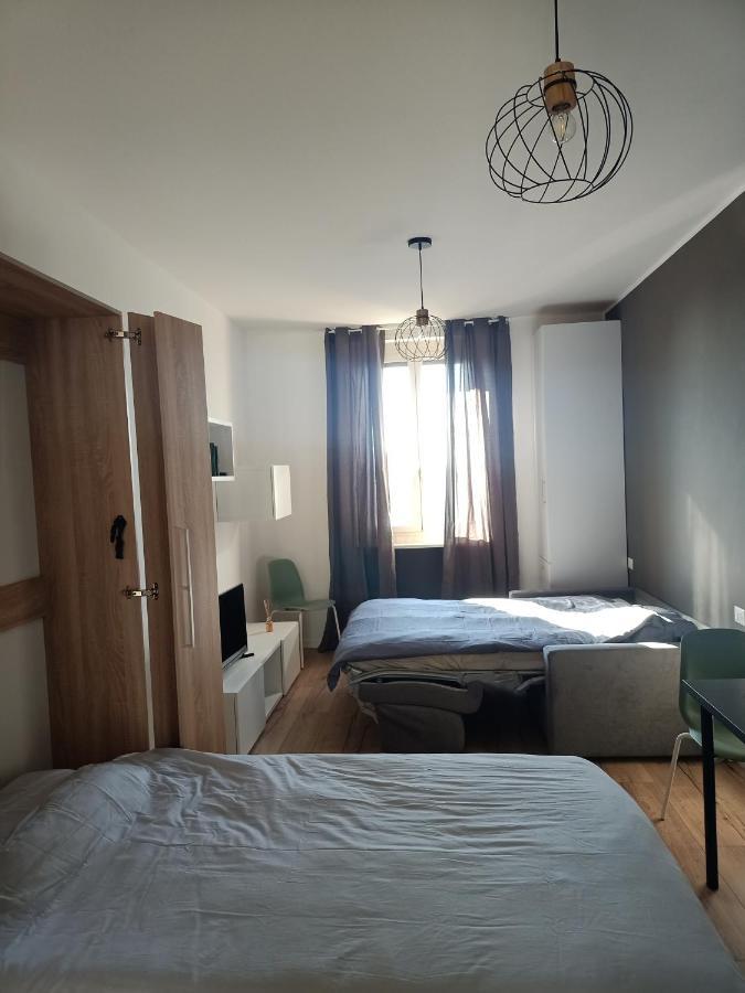 Tiny Bengasi Apartment Турин Екстер'єр фото