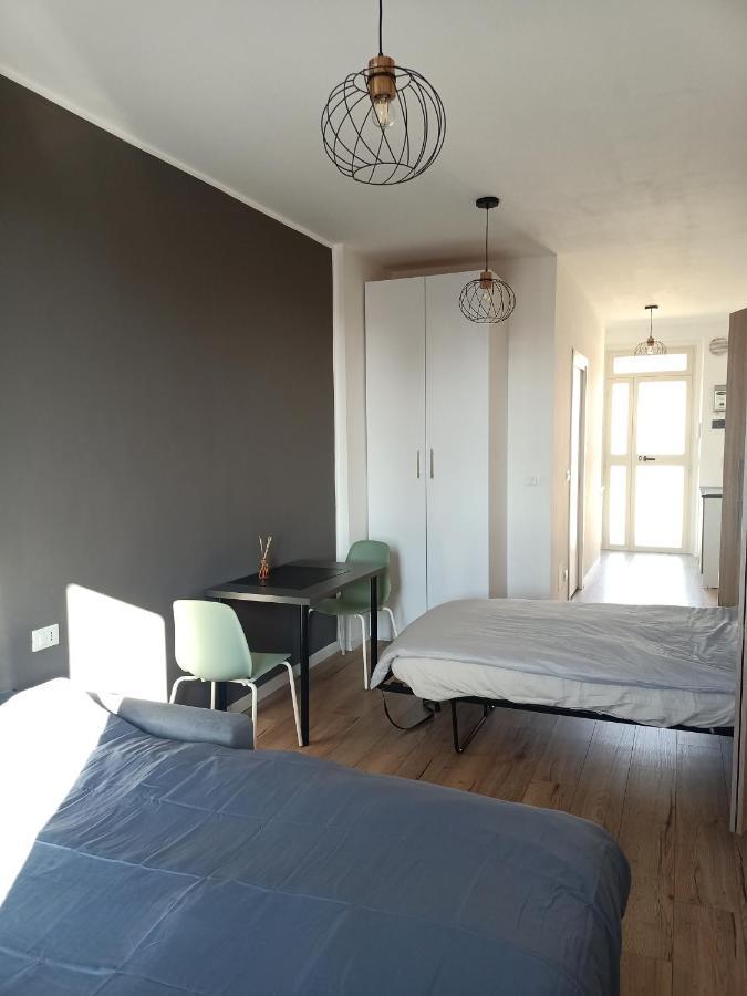 Tiny Bengasi Apartment Турин Екстер'єр фото