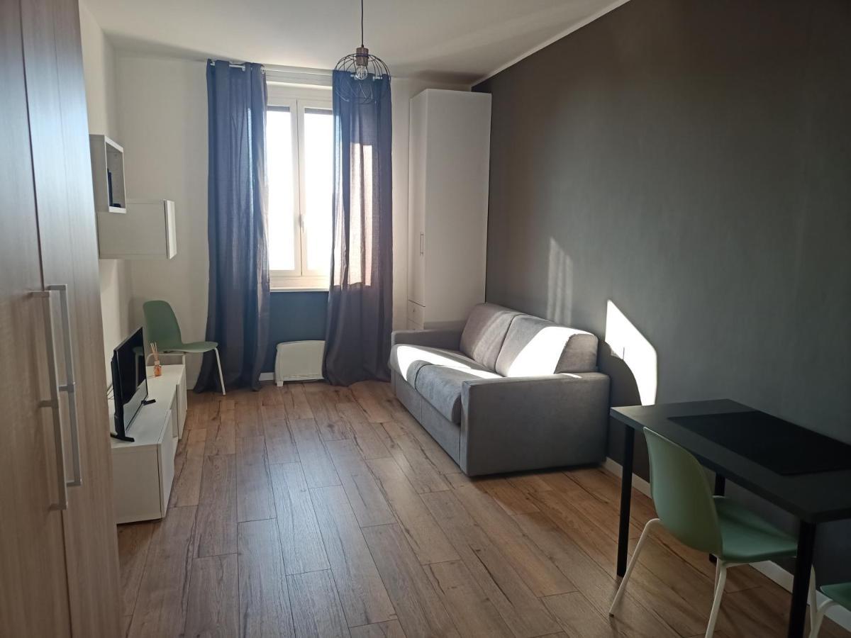 Tiny Bengasi Apartment Турин Екстер'єр фото