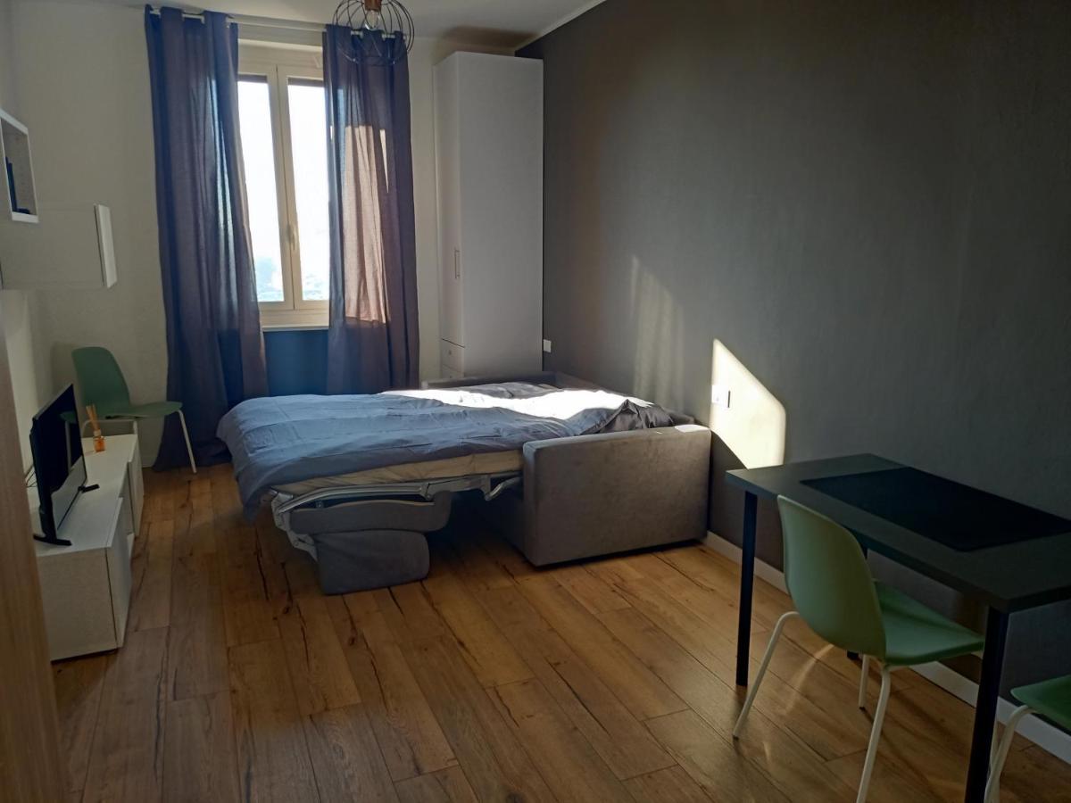 Tiny Bengasi Apartment Турин Екстер'єр фото